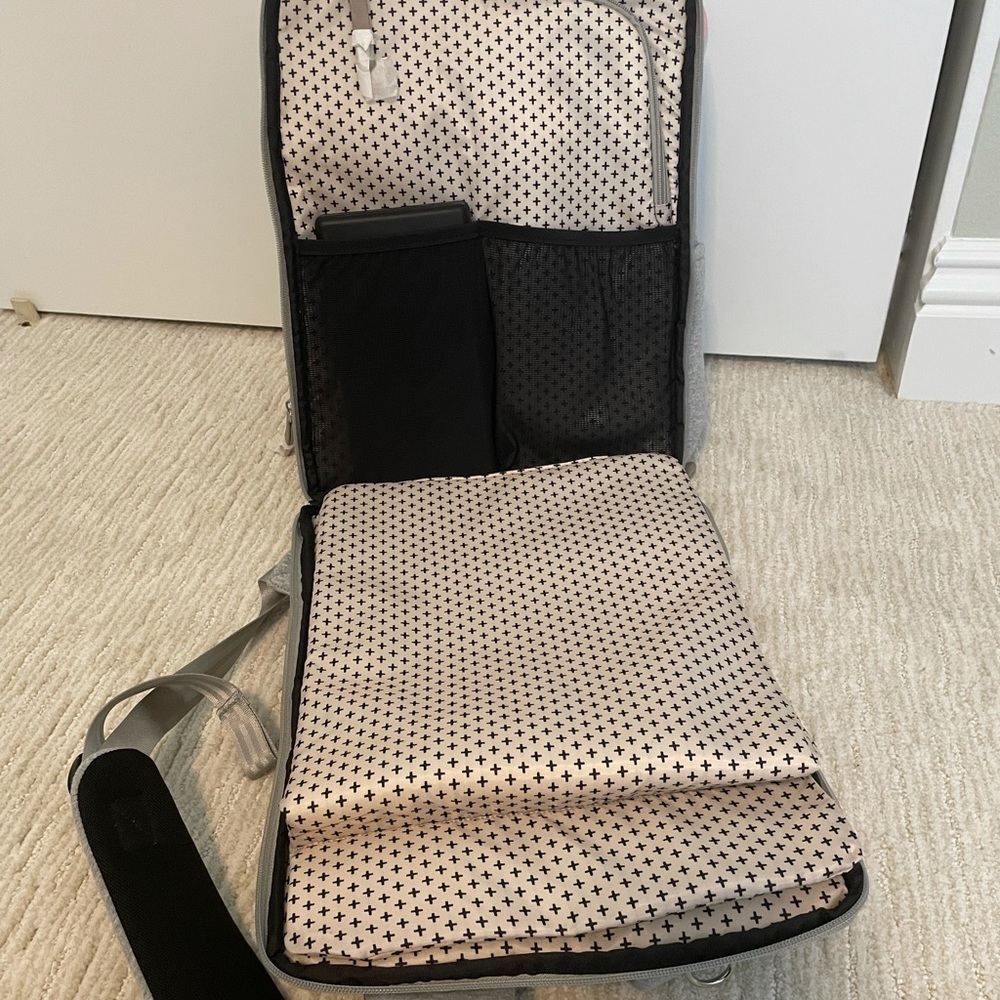 Petunia Pickle Bottom Diaper Bag Backpack - Picture 4 of 5